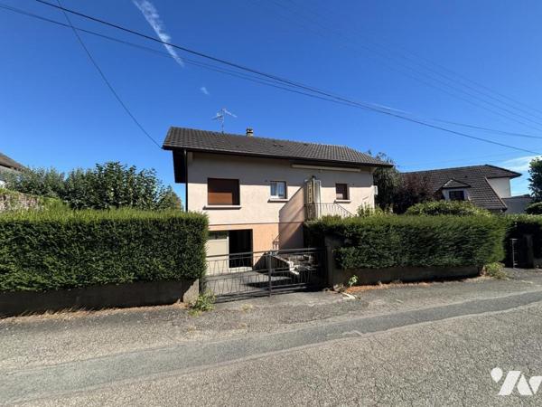 MAISON SUR SOUS-SOL A BART