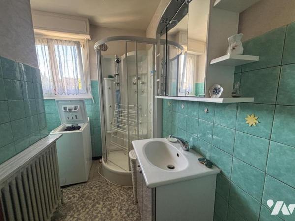 MAISON SUR SOUS-SOL A BART