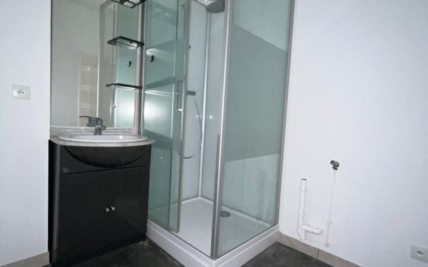 Immeuble à vendre    2 pièces •  Toul