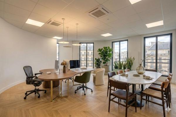 Bureaux à louer à PARIS 75009