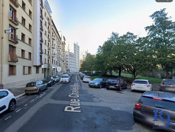 Garage fermé en sous-sol GRENOBLE 38100