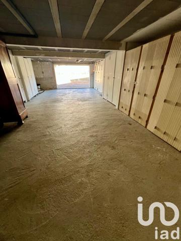 Maison à vendre 5 pièces 153 m² Bourges