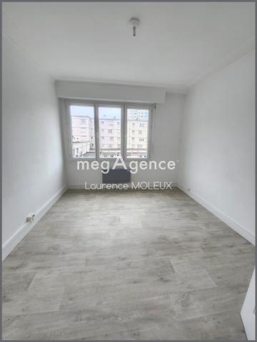 Appartement à BOULOGNE-SUR-MER, 62200 - 5 pièces 104m²