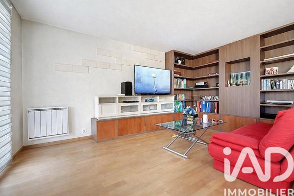 Appartement à vendre 4 pièces 83 m² Mandres-les-Roses