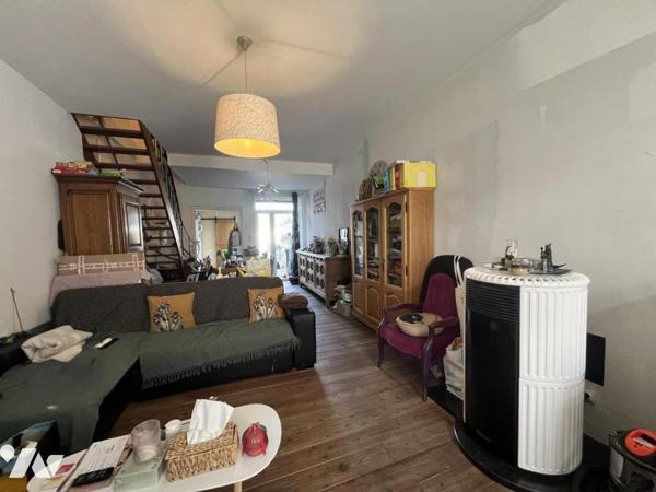 CENTRE-VILLE 1930 SEMI-MITOYENNE