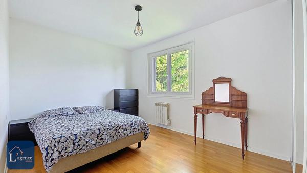 Appartement Duplex T5 4 Chambres 2 Balcons Garage double Cave Buanderie