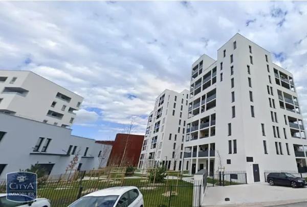 Appartement à louer 4 pièces 85.74m² Bordeaux (33300)