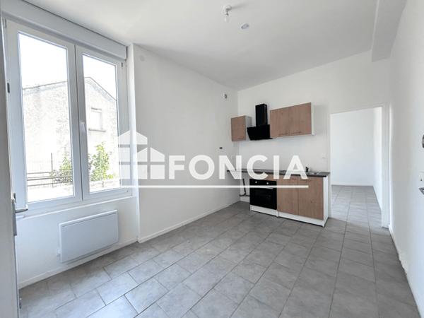 Location Appartement 3 pièces 35.52 m² - 16 RUE DU DR GASTON SIMOUNET Bergerac 24100