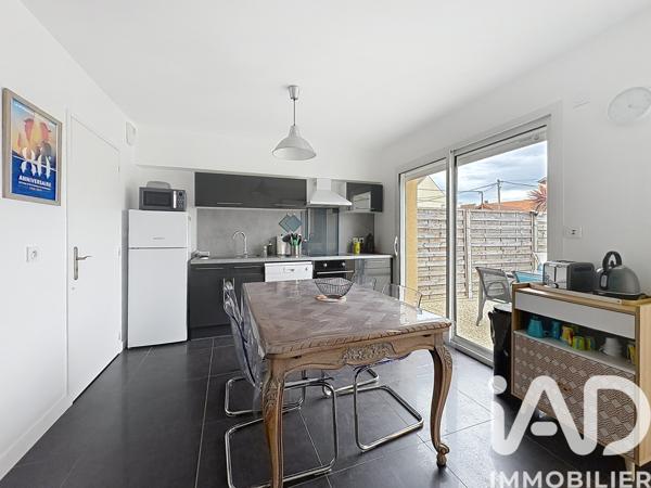 Maison à vendre 4 pièces 85,6 m² Saint-Aubin-sur-Mer