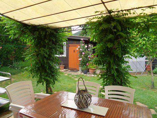 Beauzac(43), chalet de 67 m2 habitables, 2 chambres sur 451 m2 de terrain