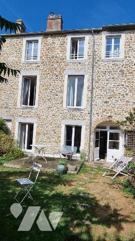COUTANCES - CENTRE