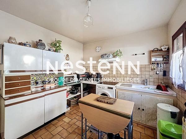 Immeuble Le Merevillois 7 pièce(s) 153.17 m2