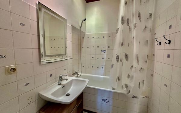 Appartement à louer    3 pièces • 58,74 m2    Prades