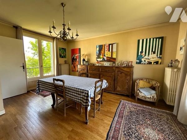 NOUVEAUTE / EXCLUSIVITE   VITRE  CENTRE - Rue des Castors