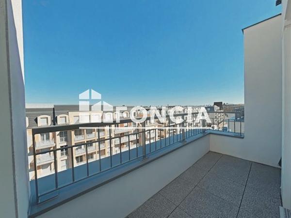 Location Studio 30.08 m² - 5-7 Rue du Parc Le Blanc Mesnil 93150