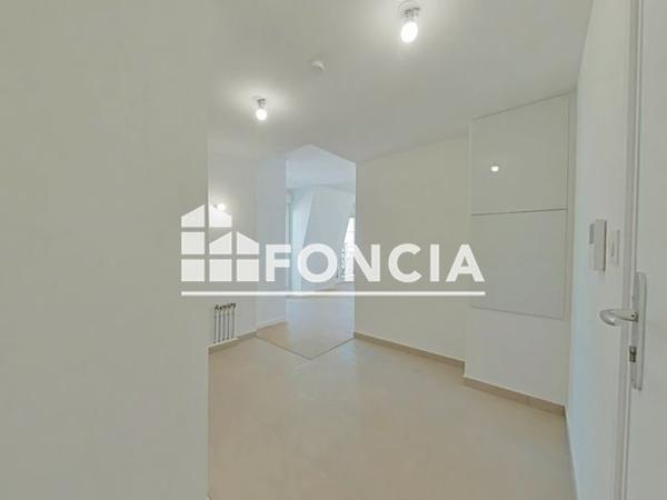 Location Studio 30.08 m² - 5-7 Rue du Parc Le Blanc Mesnil 93150