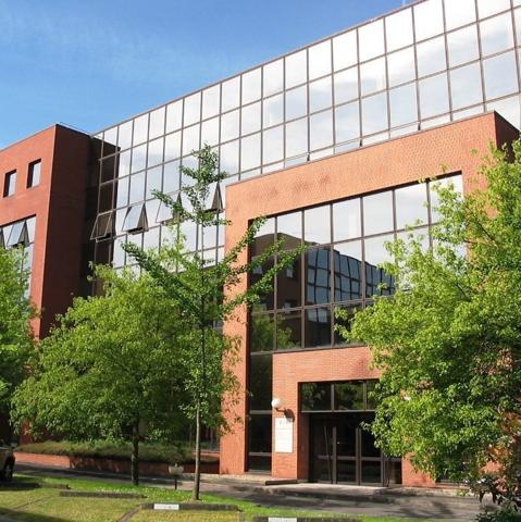 Bureaux à louer à MEUDON LA FORET 92360