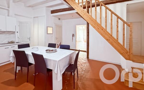 Maison à vendre    3 pièces • 202,28 m2 Sorgues