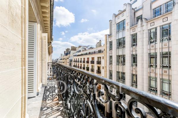 # Appartement – 100m² – Paris 8ème
