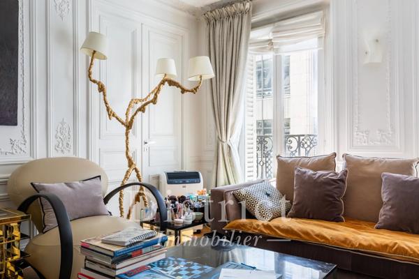 # Appartement – 100m² – Paris 8ème