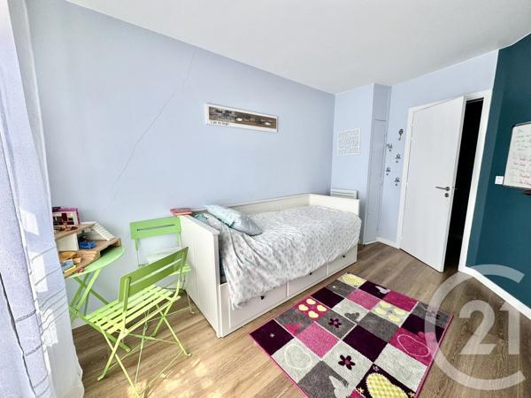 Appartement F4 à vendre  4 pièces - 93,12 m 2   DEAUVILLE  - 14