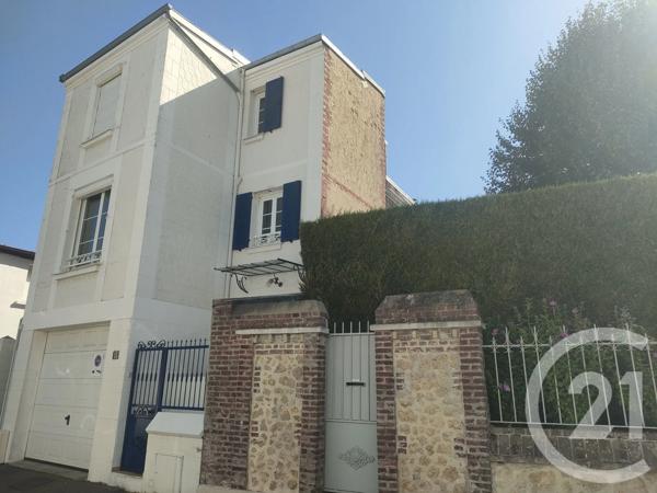 Appartement F4 à vendre  4 pièces - 93,12 m 2   DEAUVILLE  - 14