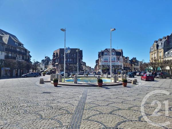 Appartement F4 à vendre  4 pièces - 93,12 m 2   DEAUVILLE  - 14