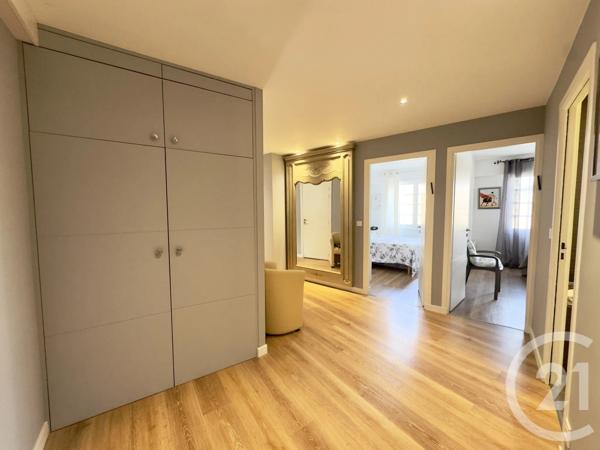 Appartement F4 à vendre  4 pièces - 93,12 m 2   DEAUVILLE  - 14