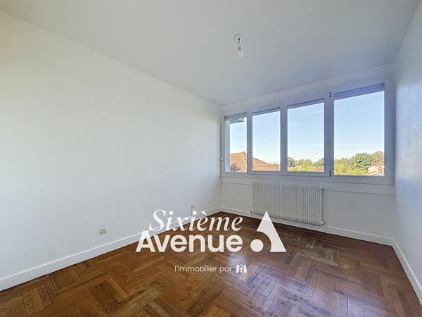 Appartement 4 pièces 80.1 m2