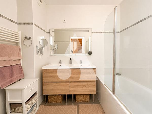 Maison 5 pièces 115 m2