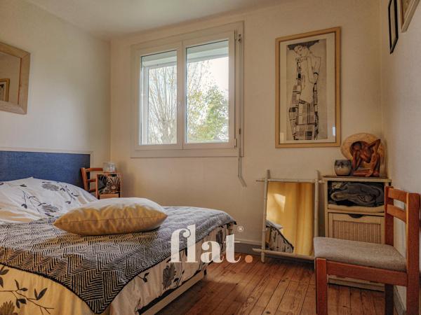 Appartement T4 / T3 - 62 m2 + cave + Jardin commun ( DPE D)