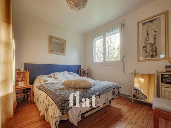 Appartement T4 / T3 - 62 m2 + cave + Jardin commun ( DPE D)