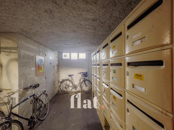 Appartement T4 / T3 - 62 m2 + cave + Jardin commun ( DPE D)