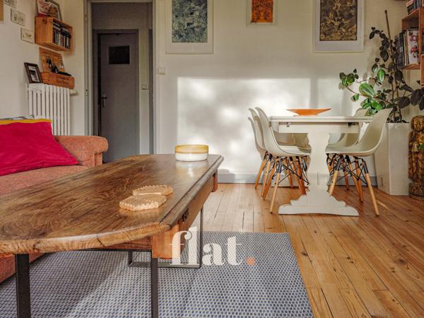 Appartement T4 / T3 - 62 m2 + cave + Jardin commun ( DPE D)