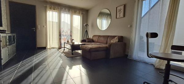 Maison Laval 6 pièce(s) 106 m2/ 4 CHAMBRES