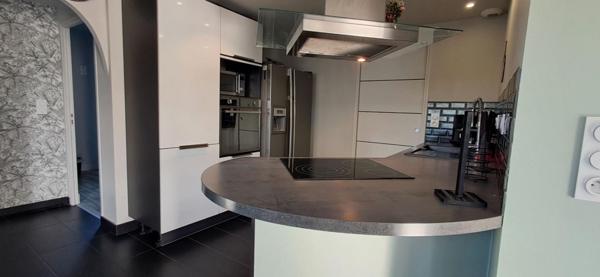 Maison Laval 6 pièce(s) 106 m2/ 4 CHAMBRES