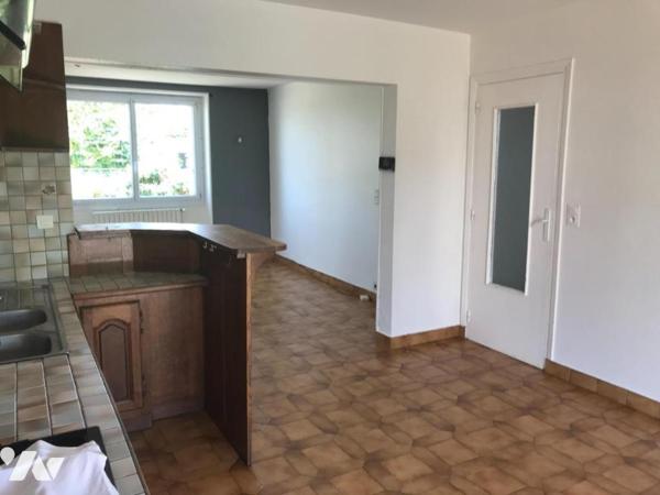 MAISON + APPARTEMENT, LOCMIQUELIC