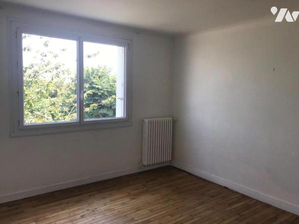 MAISON + APPARTEMENT, LOCMIQUELIC