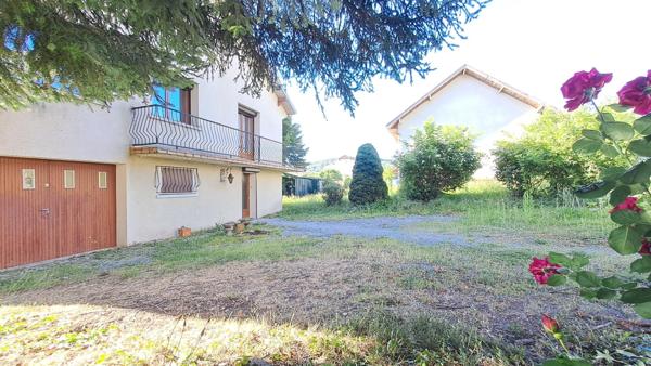 Maison lumineuse située dans un quartier calme à Noidans les Vesoul