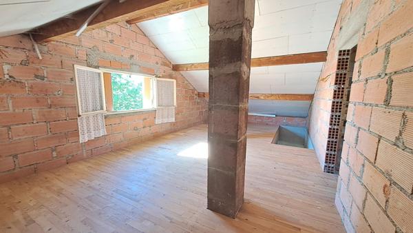 Maison lumineuse située dans un quartier calme à Noidans les Vesoul