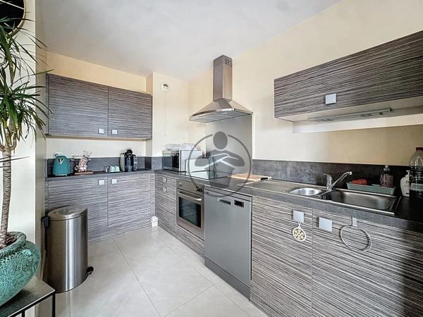 Vente Appartement 5 pièces 122 m2 à Saint-Quentin