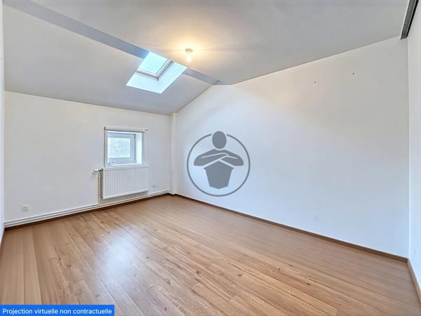 Vente Appartement 5 pièces 122 m2 à Saint-Quentin