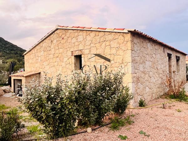 Ste lucie de porto vecchio (20144) Villa individuelle en pierres type bergerie avec piscine Lecci sainte lucie de Porto Vecchio