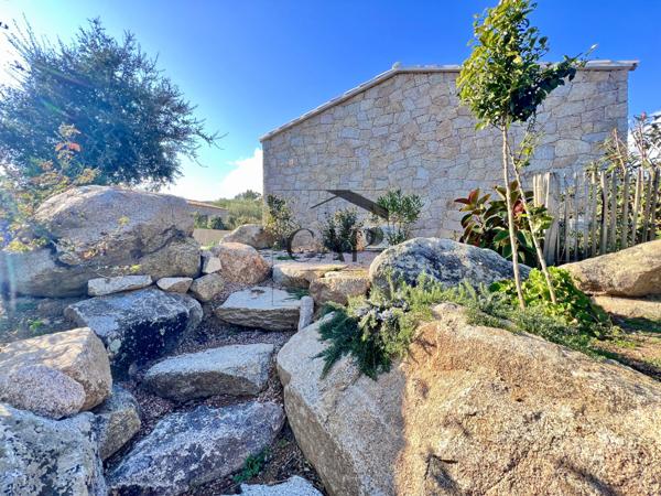 Ste lucie de porto vecchio (20144) Villa individuelle en pierres type bergerie avec piscine Lecci sainte lucie de Porto Vecchio