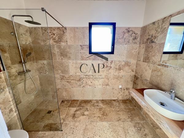 Ste lucie de porto vecchio (20144) Villa individuelle en pierres type bergerie avec piscine Lecci sainte lucie de Porto Vecchio