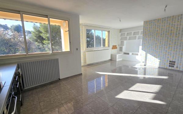 Appartement à vendre    4 pièces • 79,50 m2 La Seyne-sur-Mer