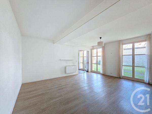 Appartement F2 à vendre  2 pièces - 56,80 m2 NEMOURS - 77
