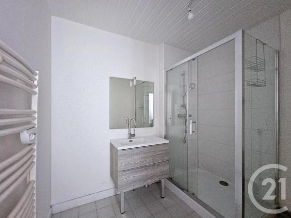 Appartement F2 à vendre  2 pièces - 56,80 m2 NEMOURS - 77