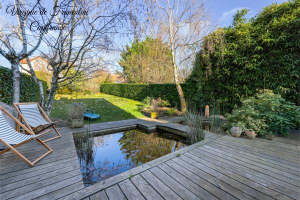 Sucy-en-Brie, Maison d'exception, parcelle de 800m², 259m² au sol, 4 chambres, 3 terrasses, jardin, garage, sous-sol