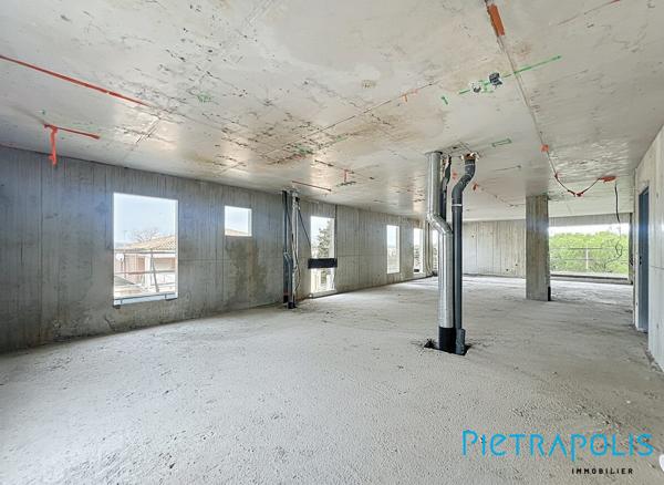SÈTE - RÉSIDENCE HERMIONE : Appartement T4 101,2m², terrasse 16,6m², balcon 9,1m², 2 parking